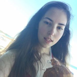 Meet your Posher, Michaela